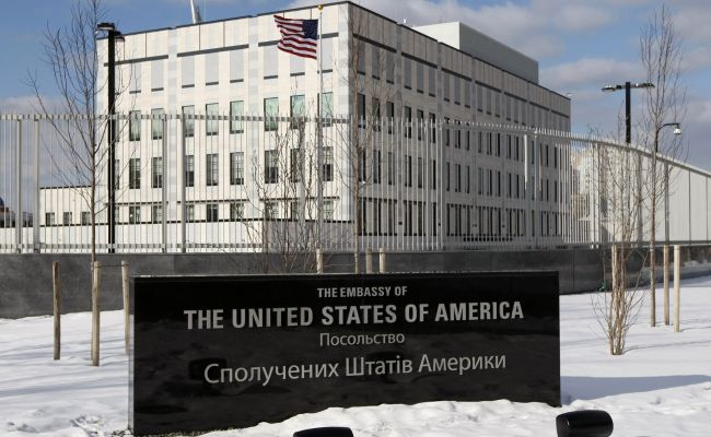 Կիեւում ԱՄՆ-ի դեսպանատունը իր քաղաքացիներին կրկին խորհուրդ է տալիս լքել Ուկրաինան