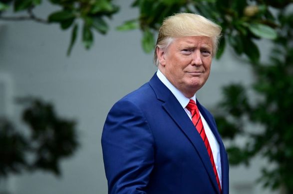 Соцсеть Трампа появится в App Store в понедельник — Reuters