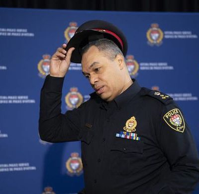 Начальник полиции Оттавы уходит в отставку на фоне критики за бездействие из-за COVID-протестов