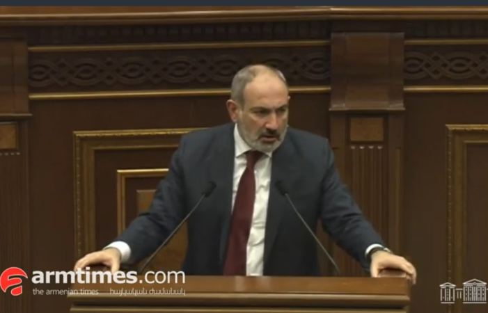 Դուք ինձ ավտոմատով տեսե՞լ եք փողոցներում քայլելիս. Փաշինյան Դուք ինձ ավտոմատով տեսե՞լ եք փողոցներում քայլելիս. Փաշինյան