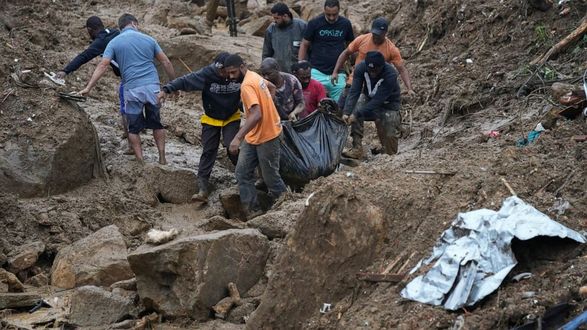 Оползни в Бразилии: число жертв увеличилось