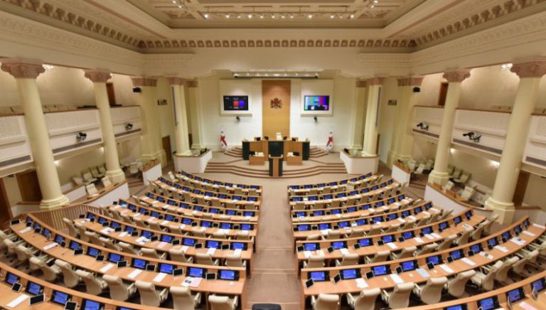 სივრცითი და ქალაქთმშენებლობითი განვითარების მიმართულებით რეგიონული განვითარებისა და ინფრასტრუქტურის სამინისტროს ფუნქციები ეკონომიკის სამინისტროს გადაეცემა