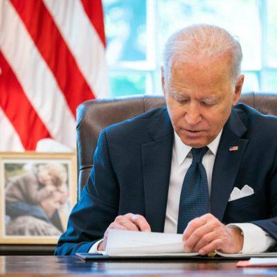 Предложенный Байденом проект бюджета на 2023 год будет пересмотрен в Конгрессе |