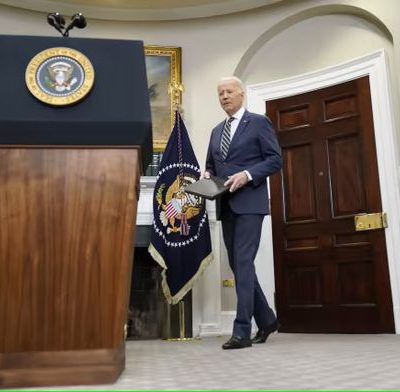 Байден объявил о запрете на импорт российской водки, бриллиантов и морепродуктов из РФ