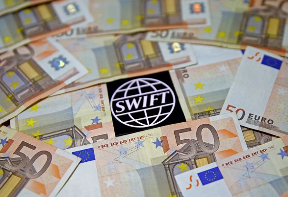 Глава МИД Британии ожидает полного отключения России от SWIFT и энергетической блокады Кремля
