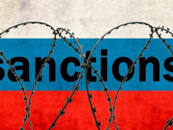 «Мы и близко не подошли к этому моменту»: Белый дом о снятии санкций с россии