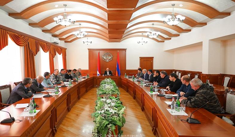 Արտակ Բեգլարյանը մի շարք հանձնարարականներ է տվել իրավիճակից բխող հրատապ խնդիրների լուծման ուղղությամբ