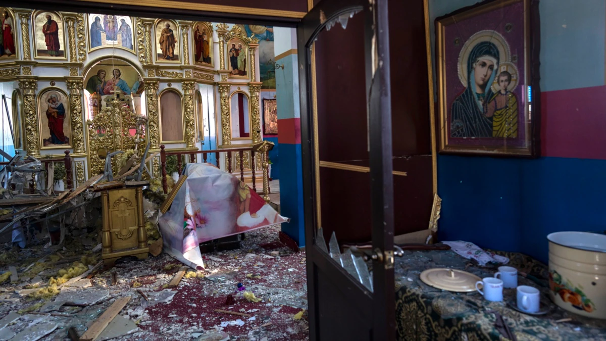 Война поставила под вопрос лояльность УПЦ Московского патриархата Украине |