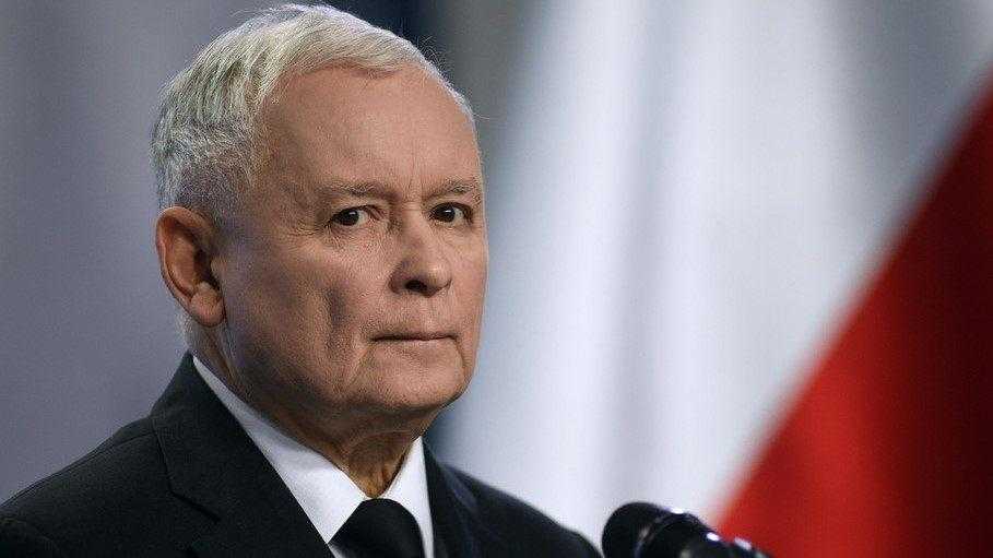 Качиньский: Польша готова разместить у себя ядерное оружие США |