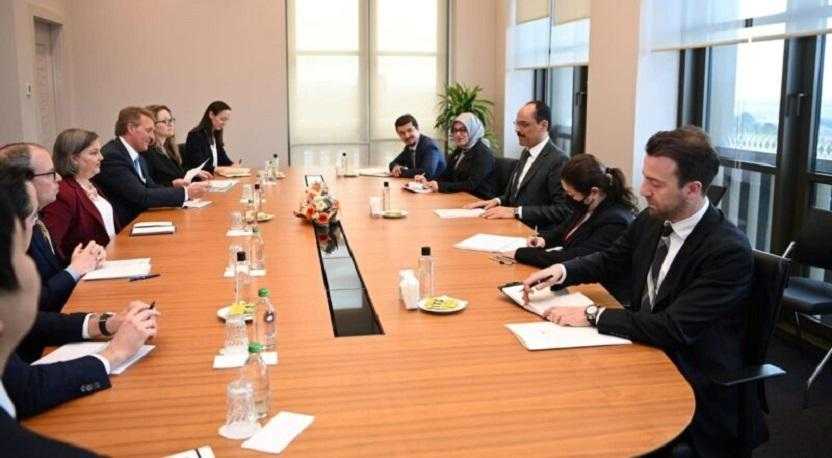 Նուլանդն ու Քալընը քննարկել են Հայաստանի և Ադրբեջանի միջև հարաբերությունները