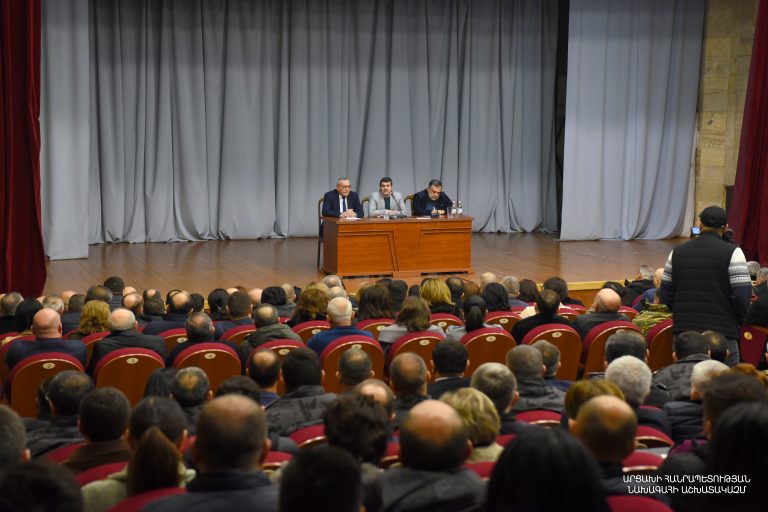 Ադրբեջանական կողմը բնապահպանական պատրվակն օգտագործելով՝ առաջ է քաշում Արցախի համար անընդունելի պահանջներ. Արայիկ Հարությունյան
		24.12.2022 . Արցախ