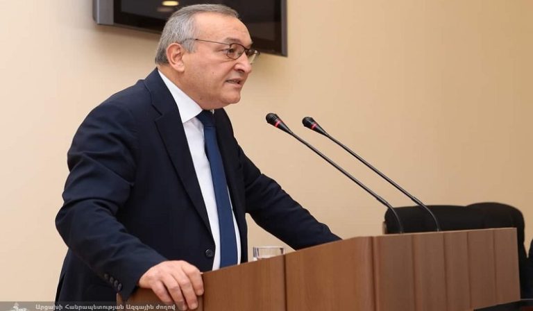 Քաղաքակիրթ աշխարհը 100 օր է՝ լուռ հետևում է փոքրիկ Արցախի շուրջ զարգացումներին. Արթուր Թովմասյանի հայտարարությունը
		21.03.2023 . Արցախ