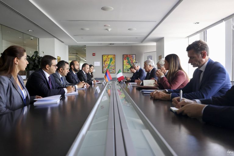 Միրզոյանն Իտալիայի ԱԳ նախարարի հետ հանդիպմանն ընդգծել է միջազգային հանրության հստակ քայլերի անհրաժեշտությունը՝ ԼՂ-ում զանգվածային ոճրագործությունները կանխելու նպատակով
		20.09.2023 . Տարածաշրջան
