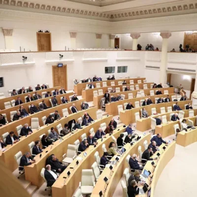სავალდებულო საბაზო განათლება 9 კლასის ნაცვლად, 10 კლასით განისაზღვრება