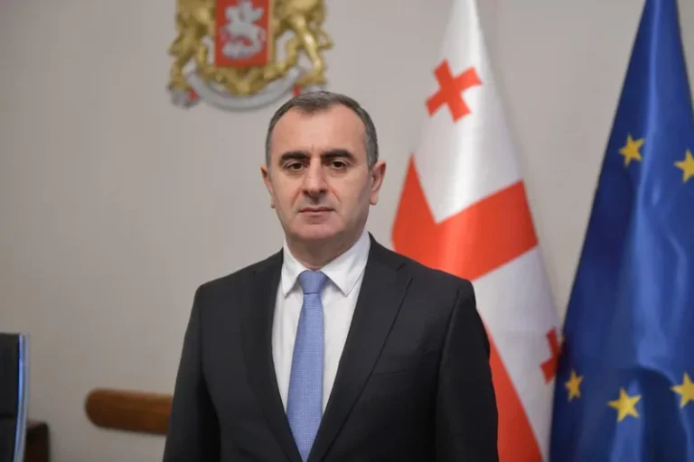 პარლამენტის აპარატის უფროსად კახა ოქროჯანაშვილი დაინიშნა