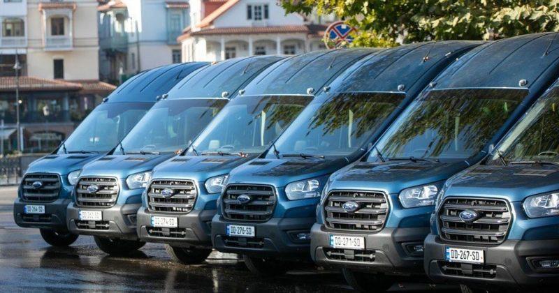 Мэрия Ахалцихе приобрела три микроавтобуса