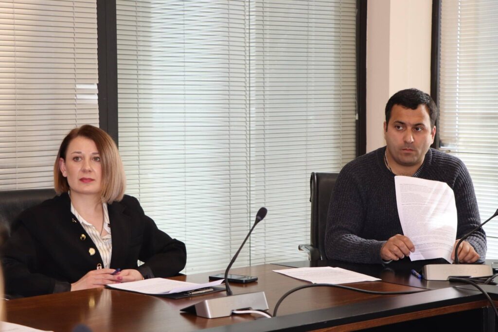 Ախալցխայի մունիցիպալիտետի սակրեբուլոյի սոցիալական հարցերի, մշակույթի, կրթության, սպորտի և երիտասարդության հանձնաժողովի նիստ է տեղի ունեցել