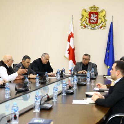 Սամցխե-Ջավախքի նահանգապետ Զաալ Գելաշվիլին աշխատանքային հանդիպում է անցկացրել տարածաշրջանի համայնքների ղեկավարների հետ