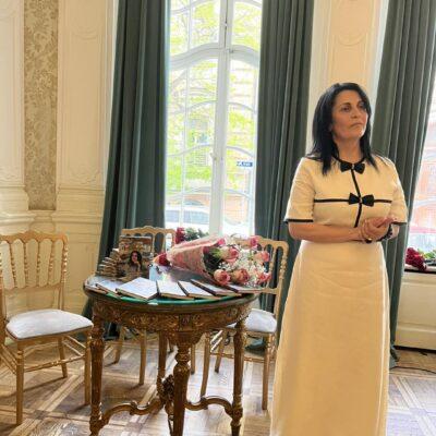 Տեղի ունեցավ Հայաստանի և Վրաստանի գրողների միությունների անդամ Ռուզաննա Հովասափյանի «Թիֆլիսի թևերին» բանաստեղծությունների ժողովածուի շնորհանդեսը