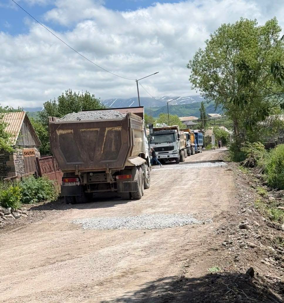 Ախալքալաքի մունիցիպալիտետի Զակվի գյուղում շարունակվում են ճանապարհաշինական աշխատանքները