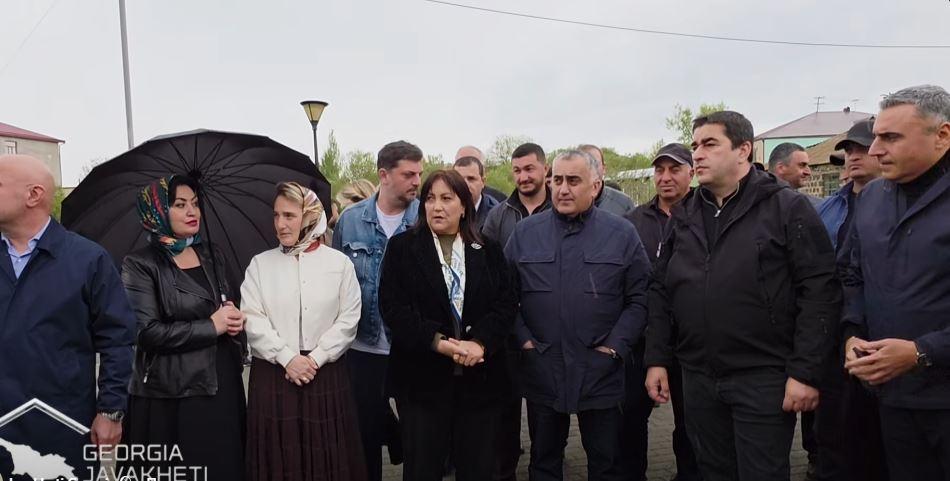 Շալվա Պապուաշվիլին խորհրդարանական պատվիրակության հետ այցելել է Փոկա և Նինոծմինդա
