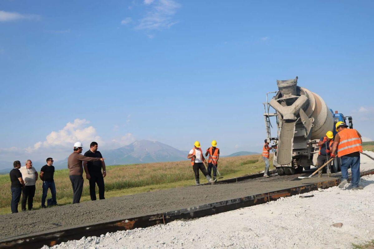 Ախալքալաքի մունիցիպալիտետի Մուրջախեթ գյուղում շարունակվում են ճանապարհային ենթակառուցվածքների բարելավման աշխատանքները