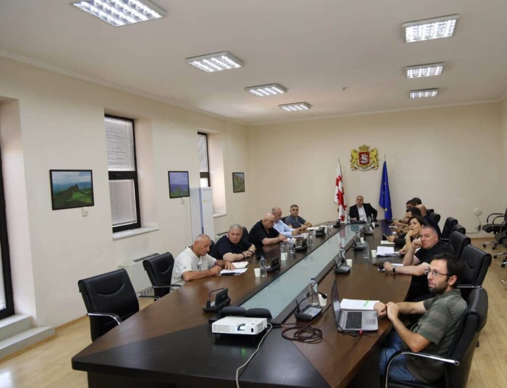 Սամցխե-Ջավախքի նահանգապետարանում քննարկվել են ենթակառուցվածքային ծրագրերն ու ռեգբիի զարգացման հեռանկարները