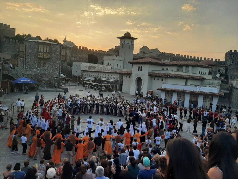 ԳԻՆՈՍՅԱՆԱԿԱՆ ՕՐԵՐՆ ԱԽԱԼՑԽԱՅՈՒՄ