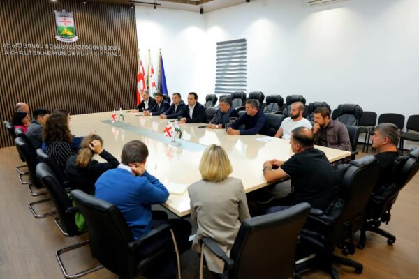 Ախալցխայում քննարկվել է կոյուղու համակարգի և մաքրման կայանի կառուցման ծրագիրը