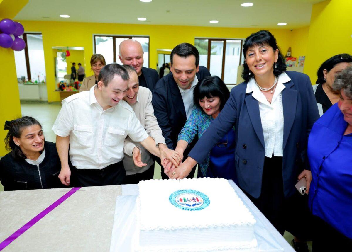 Ախալցխայում «Աջակցություն երեխաներին» միության ցերեկային կենտրոնը նոր տարածքում է շարունակում գործունեությունը