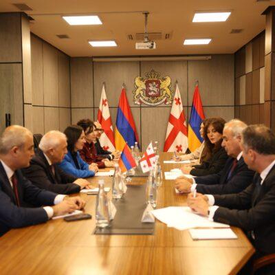 Ժաննա Անդրեասյանը հանդիպել է Վրաստանի մշակույթի նախարար Մայա Բիտաձեի հետ