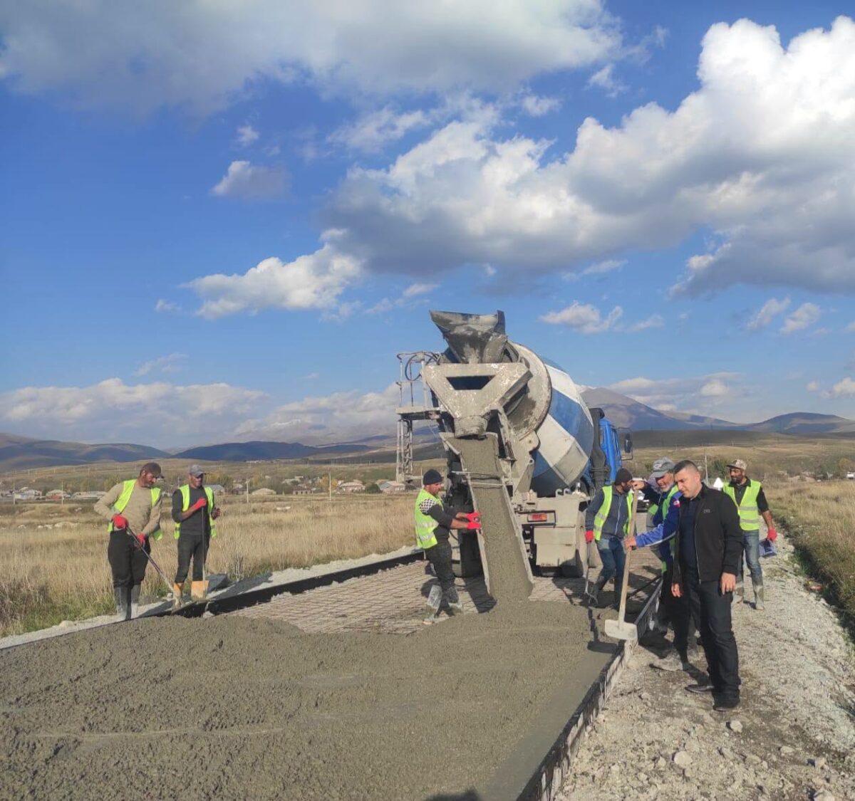 Ախալքալաքի Մուրջախեթի գյուղում ճանապարհների վերանորոգման աշխատանքներն ավարտական փուլում են